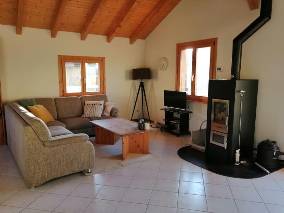 Confortable Chalet Avec Magnifique Vue En Gruyere. Charmey Exteriör bild