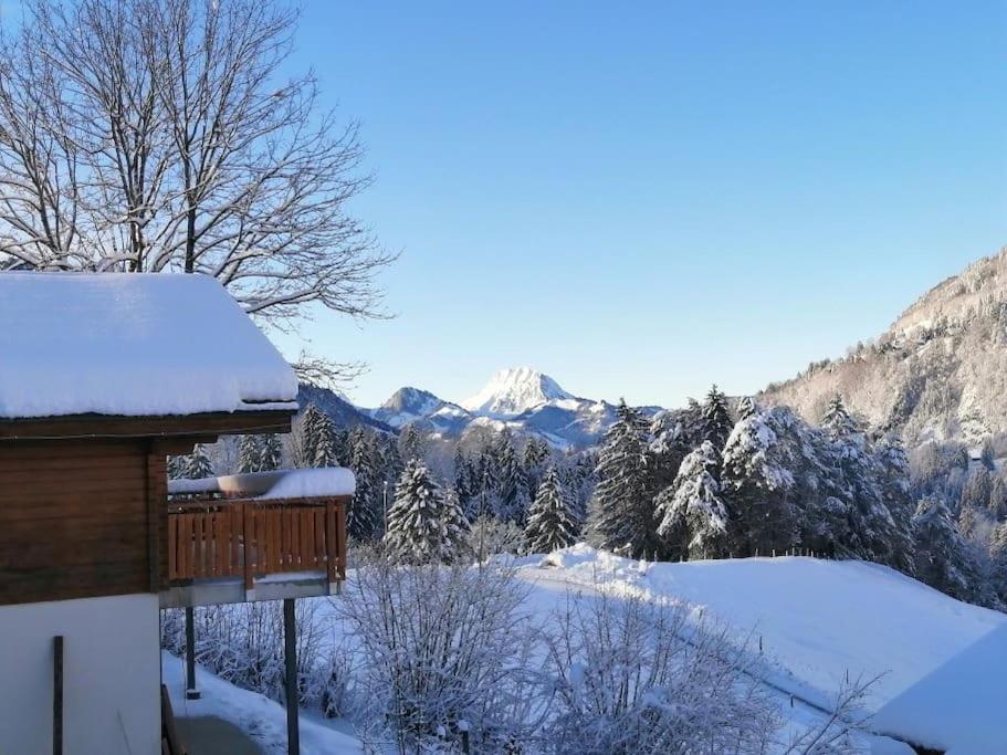 Confortable Chalet Avec Magnifique Vue En Gruyere. Charmey Exteriör bild